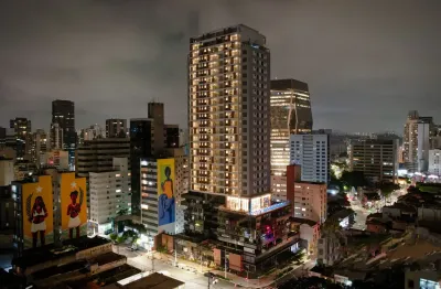 Pinheiros 1° locação com 2 suítes com 1 vaga próximo ao metrô