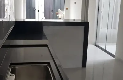 Casa com 3 quartos à venda no Novo Mundo, Uberlândia 