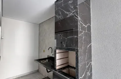 Lindo sobrado com duas suítes pronto para morar com entrada parcelada