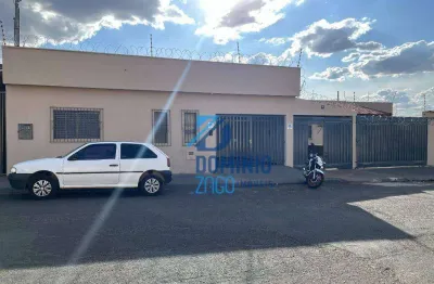 Casa com 3 dormitórios, 220 m² - venda por r$ 700.000,00 ou aluguel por r$ 3.011,79/mês - serra dourada - uberaba/mg