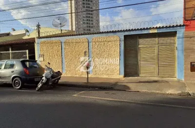 Imóvel com casas à venda, 216 m² por r$ 600.000 - mercês - uberaba/mg