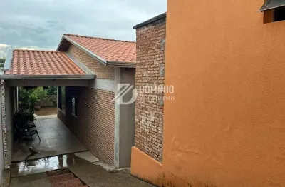 Casa com 5 quartos à venda na Rua Episcopal, Mercês, Uberaba
