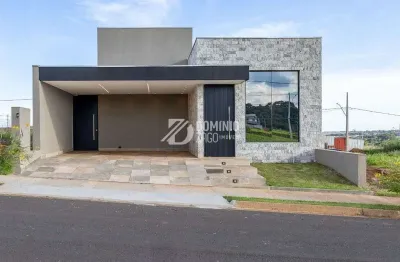 Casa com 3 quartos à venda na Avenida Laerte de Oliveira, Parque dos Buritis II, Uberaba