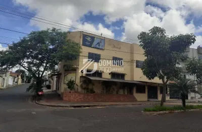 Prédio à venda, 338 m² por r$ 700.000 - residencial doutor abel reis - uberaba/mg