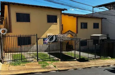 Apartamento com 3 quartos à venda na Rua Araxá, São Benedito, Uberaba