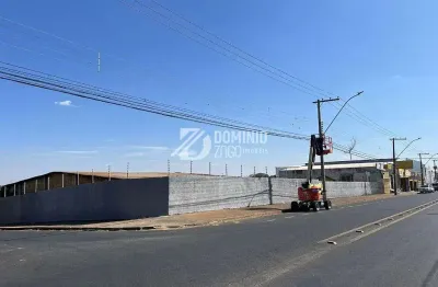 Barracão / Galpão / Depósito para alugar na Avenida Deputado José Marcus Cherem, Vila São Cristóvão, Uberaba
