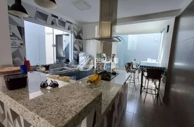 Casa com 2 quartos à venda na Avenida Breno Prata Decina, Beija-Flor II, Uberaba