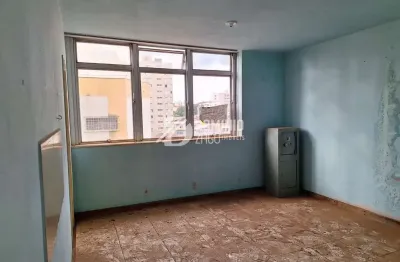 Sala comercial à venda na Rua Artur Machado, Centro, Uberaba