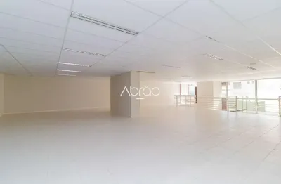 Ampla loja comercial na av. marechal deodoro – 1.440 m² para aluguel em curitiba | ref 333