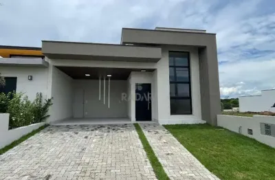 Casa à venda em Paulínia, Jardim Flamboyant, com 3 suítes, com 147 m²