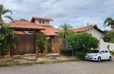 Casa à venda em Valinhos, Jardim Soleil, com 3 quartos, com 325.22 m²