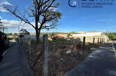 Casa à venda na Rua Das Acacias/coqueiros, Vila Maria, Lagoa Santa