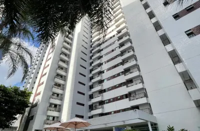Apartamento com 93 m2, 3 quartos, sendo 1 suíte, a poucos metros do parque da jaqueira!