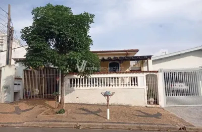 Casa com 3 quartos à venda na rua mário de sampaio ferraz, 376, jardim aurélia, campinas, 215 m2 por r$ 650.000