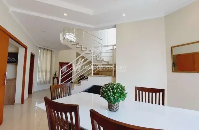 Casa em condomínio fechado com 3 quartos à venda na rua elso previtale, 645, vivenda das cerejeiras, valinhos, 238 m2 por r$ 1.580.000