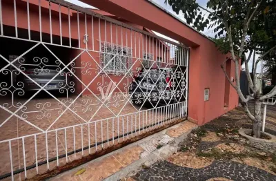 Casa em condomínio fechado com 3 quartos à venda na rua iboti, 187, vila marieta, campinas, 166 m2 por r$ 720.000