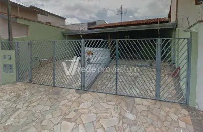 Casa com 5 quartos à venda na Rua Talvino Egídio de Souza Aranha Júnior, 584, Parque Beatriz, Campinas, 214 m2 por R$ 745.000