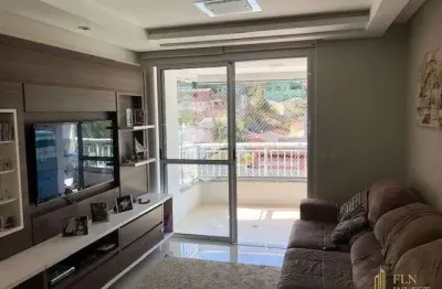 Amplo apartamento 3 quartos à venda no itacorubi, semi-mobiliado e ensolarado