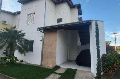 Casa à venda, 2dorm. 1 suíte, 3 salas, garagem coberta, área gourmet. cond. jardins residencial. pi