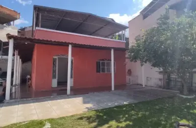 Casa com 3 quartos à venda na Rua Doutor Augusto da Silva, 205, Santa Isabel, Juiz de Fora