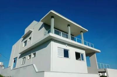 Maravilhosa casa no condomínio riviera de santa cristina xiii