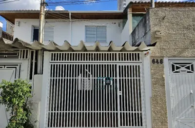 Sobrado no tatuapé com 120m², 3 dormitórios, 2 banheoros e 1 vaga no tatuapé