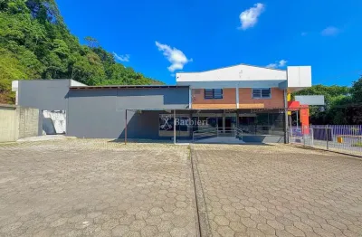 Barracão / Galpão / Depósito com 4 salas para alugar no Ponta Aguda, Blumenau , 738 m2 por R$ 19.900
