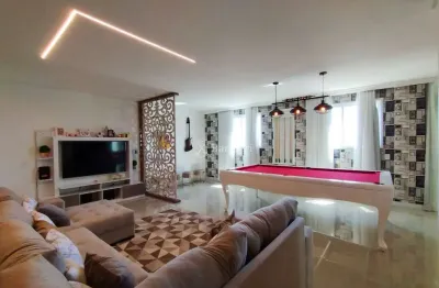 Apartamento com 3 quartos para alugar no Nações, Indaial , 206 m2 por R$ 6.500