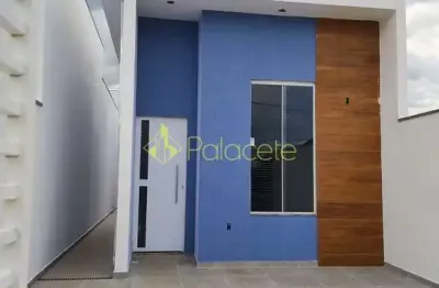 Casa à venda 2 quartos, 1 suite, 2 vagas, residencial e comercial portal dos eucaliptos, pindamonha