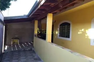 Casa à venda 4 quartos, 2 vagas, 250m², beta, pindamonhangaba - sp