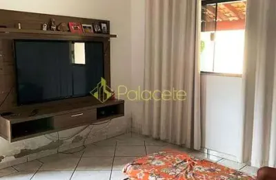Casa à venda 3 quartos, 8 vagas, 300m², loteamento residencial andrade, pindamonhangaba - sp