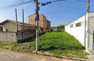 Terreno residencial de 250 m² com possibilidade de desmembramento em dois lotes de 125 m², topograf