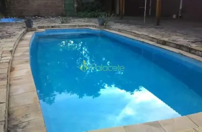 Casa à venda 5 quartos, 2 suites, 6 vagas, 2326m², jardim carlota, pindamonhangaba - sp
