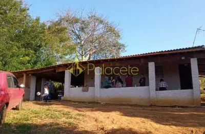 Chácara à venda 3 quartos, 1 suite, 10 vagas, 2000m², goiabal, pindamonhangaba - sp