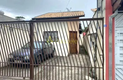 Oportunidade imperdível: casa com 2 dormitórios, garagem para 2 carros e documentação regularizada