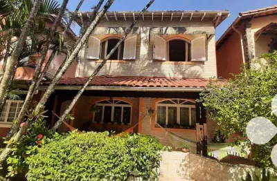 Casa com 3 quartos à venda, 175 m² por r$ 800.000 - centro - mongaguá/sp