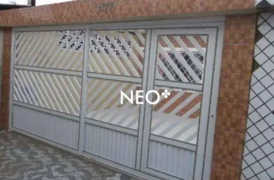 Casa com 2 quartos à venda na Rua Stélio Machado Loureiro, Vila Nossa Senhora de Fátima, São Vicente