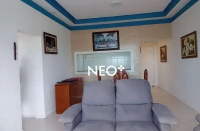 Pé na areia: 2 dormitórios com vista panorâmica na praia do itararé