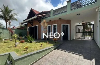 Casa com 3 dormitórios à venda, 163 m² por R$ 699.000,00 - Estância Balneária Maria Helena Novaes - Peruíbe/SP