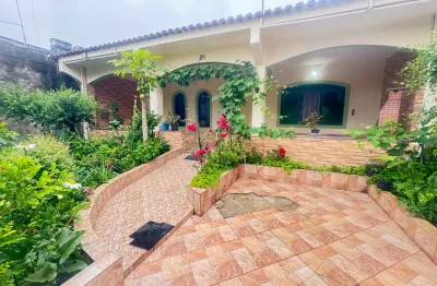 Casa com 2 quartos à venda na Praça Nossa Senhora da Conceição, 28, Jardim Indaiá, Poá