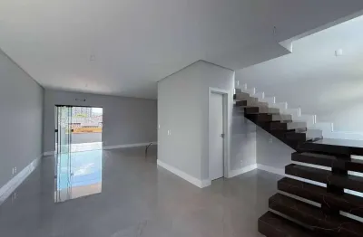 Geminado duplex | rau | 1 suíte + 2 demi-suítes | 142m²
