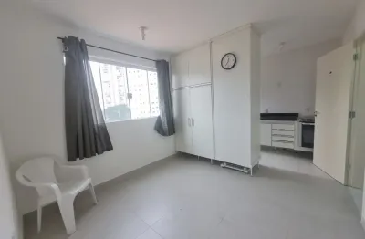 Apartamento com 2 quartos para alugar na Rua Dona Elfrida, 580, Santana, São Paulo