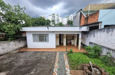 Casa com 2 quartos para alugar no Jardim Carlu, São Paulo 