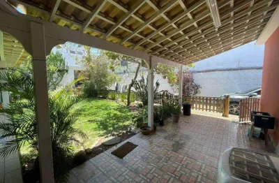 Casa com 3 dormitórios à venda, 600 m² por r$ 2.400.000,00 - são cristóvão - cabo frio/rj