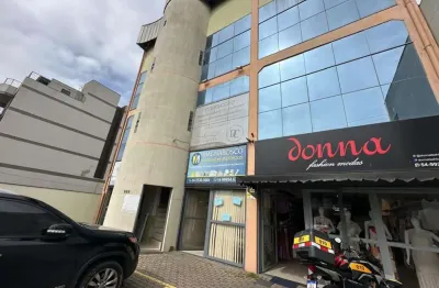 Sala comercial à venda na Avenida Serrano Santo Antônio, Serrano, Caxias do Sul