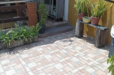 Casa sobrado, 05 dormitórios, 02 suítes, edícula, 02 vagas cobertas. vila antônio. butantã. sp.  casa grande!