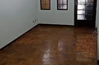 Casa sobrado com edícula nos fundos, 05 dormitórios, 02 suítes, 02 vagas cobertas. vila antônio. butantã. sp.  casa grande!