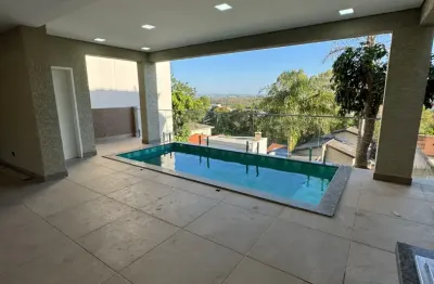 Casa sobrado em condomínio, 04 dormitórios, 02 suítes, 02 lavabos, varandas, 04 vagas.  nova paulista. jandira. sp. caso nova! alta qualidade.