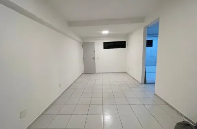 Locação : condomínio elza chaves neópolis  ao lado do mineirão