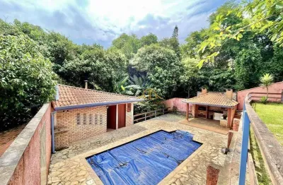 Casa com 5 dormitórios à venda, 360 m² por r$ 1.480.000,00 - estrada fernando nobre - cotia/sp